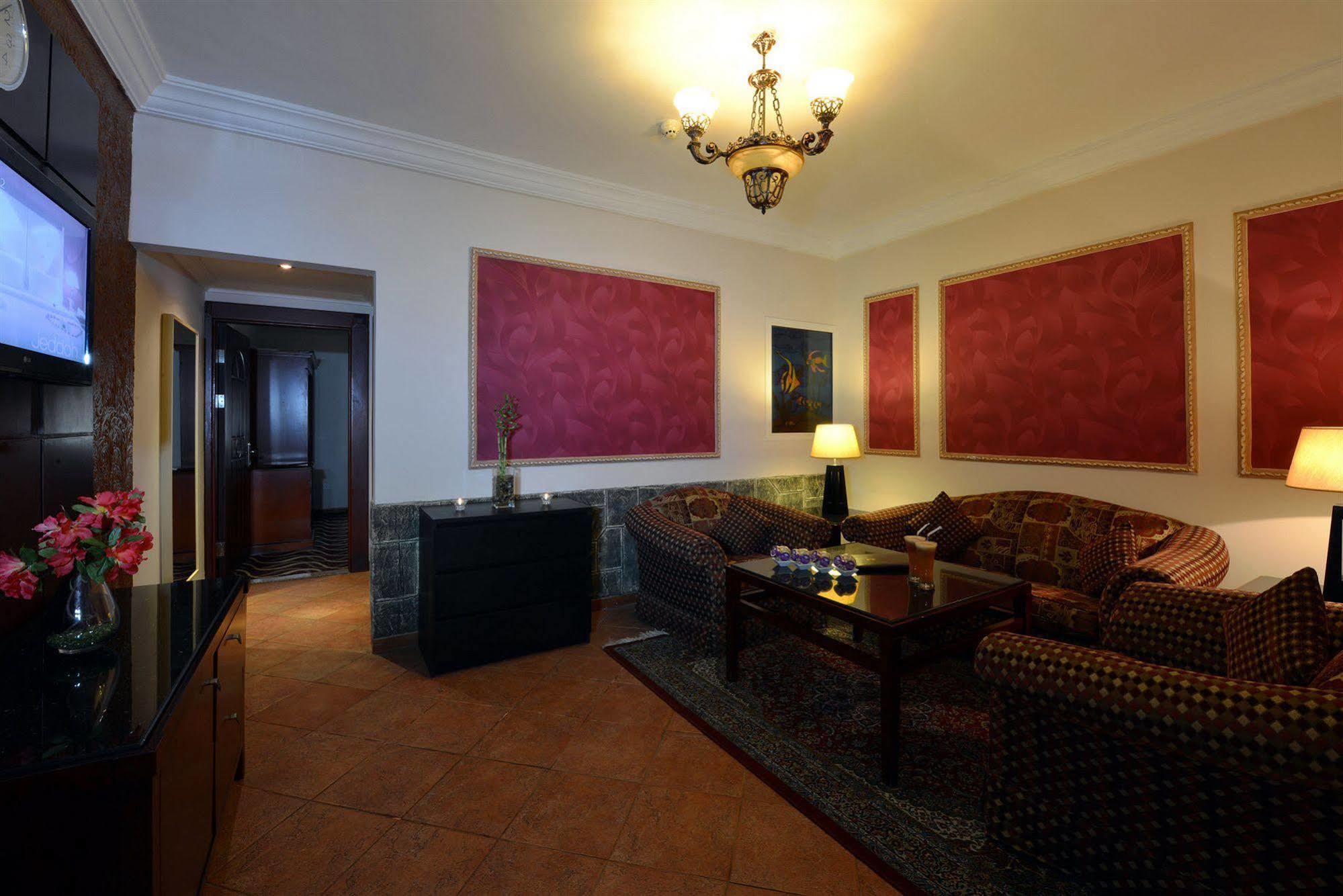 บาวด์ล ปาเลสไทน์ Aparthotel เจดดาห์ ภายนอก รูปภาพ